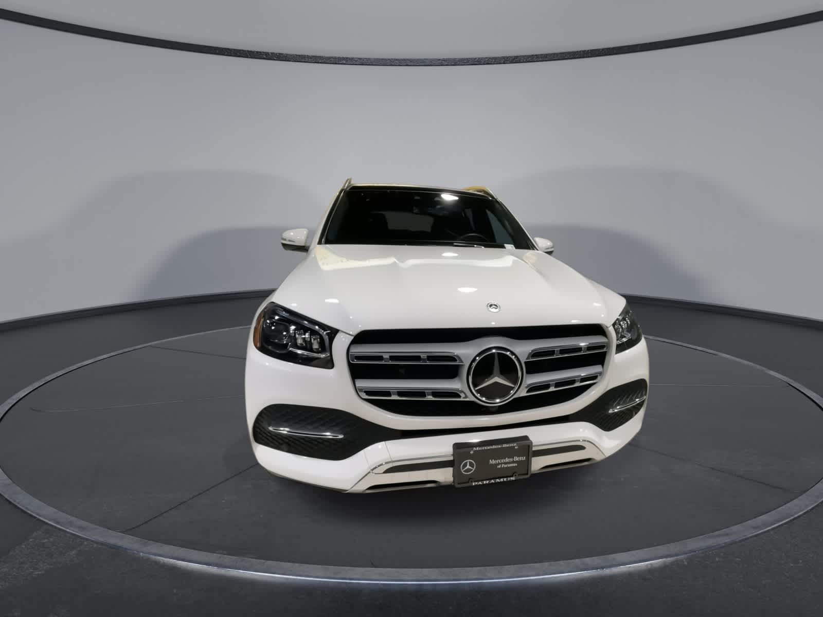 Thumbnail: 2023 Mercedes-Benz GLS - 4