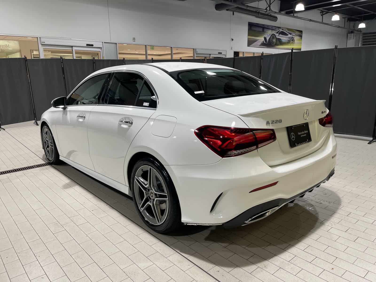 Thumbnail: 2022 Mercedes-Benz A-Class - 16