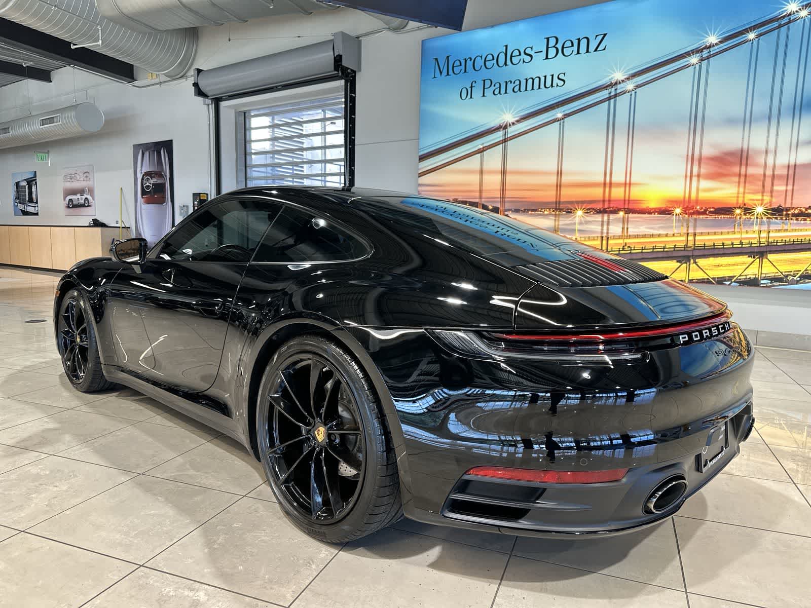 Thumbnail: 2021 Porsche 911 - 15