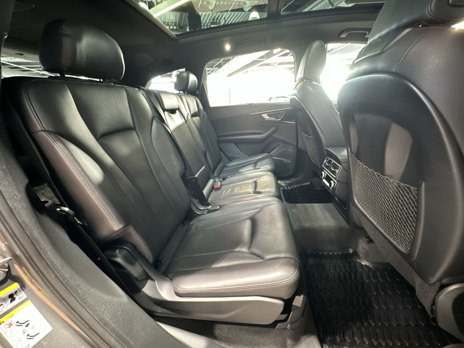 Thumbnail: 2017 Audi Q7 - 25