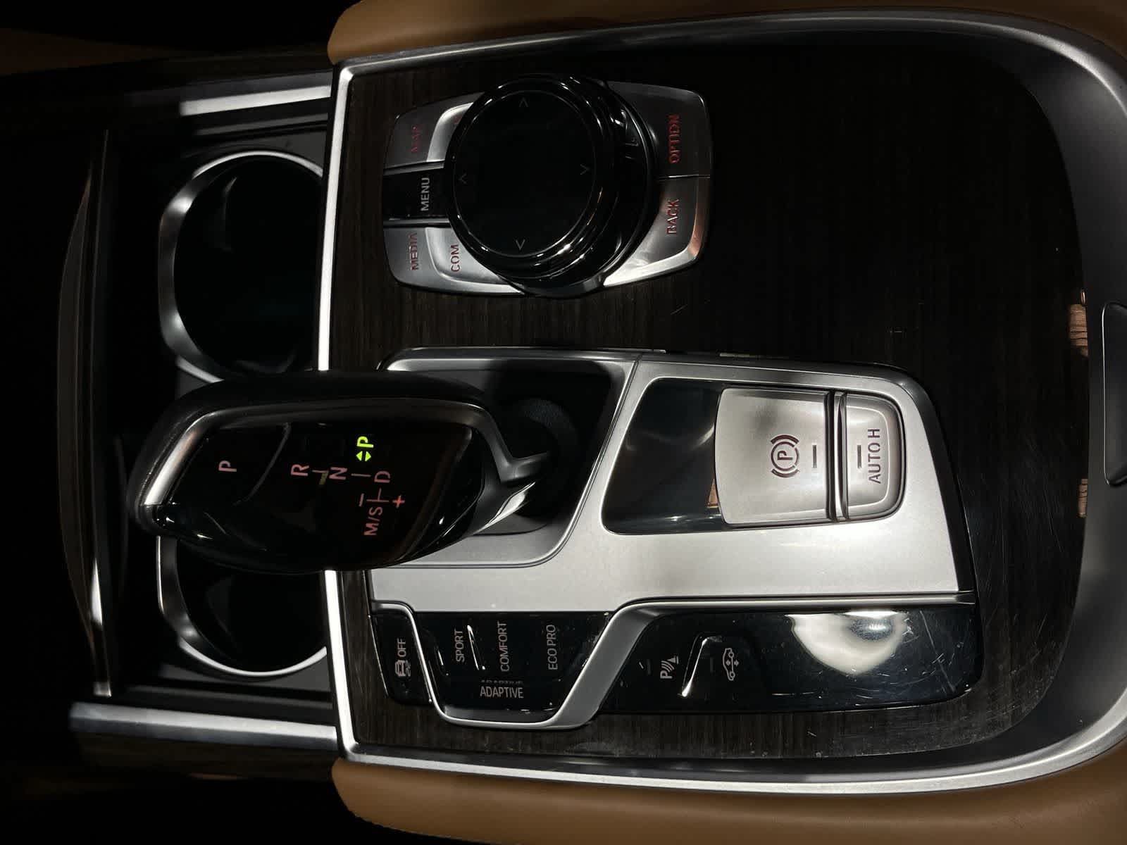 Thumbnail: 2016 BMW 7 Series - 29
