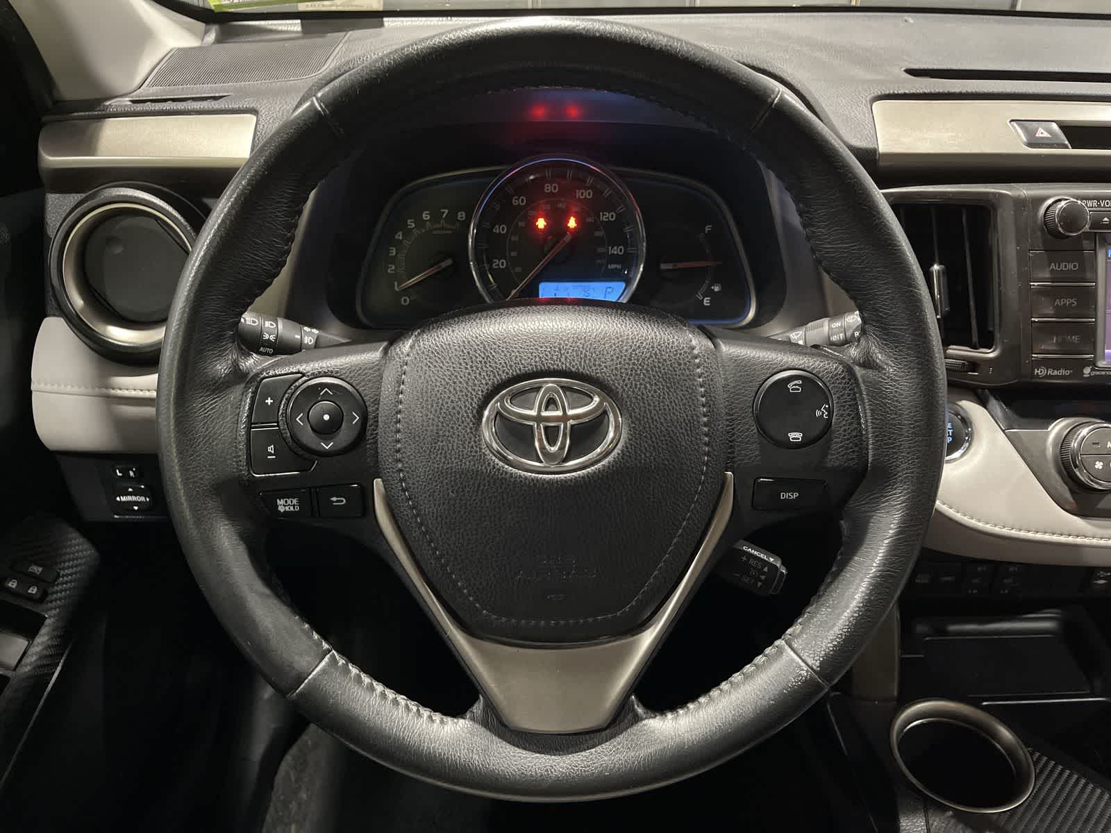 Thumbnail: 2015 Toyota RAV4 - 27