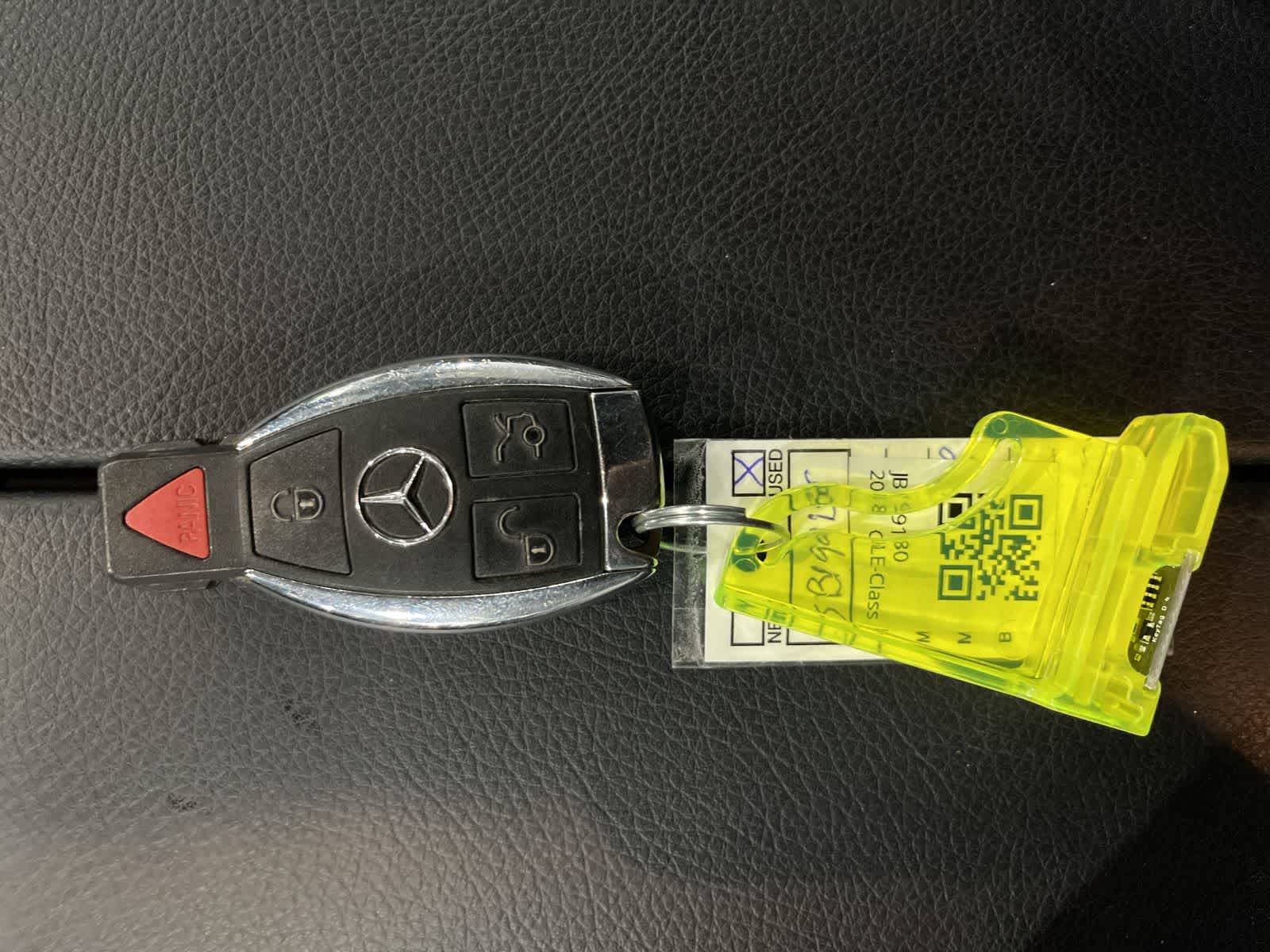 Thumbnail: 2018 Mercedes-Benz GLE - 32