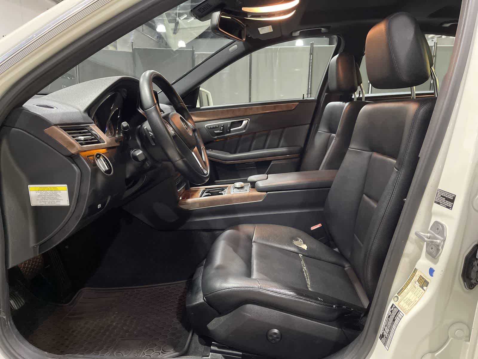 Thumbnail: 2012 Mercedes-Benz E-Class - 14