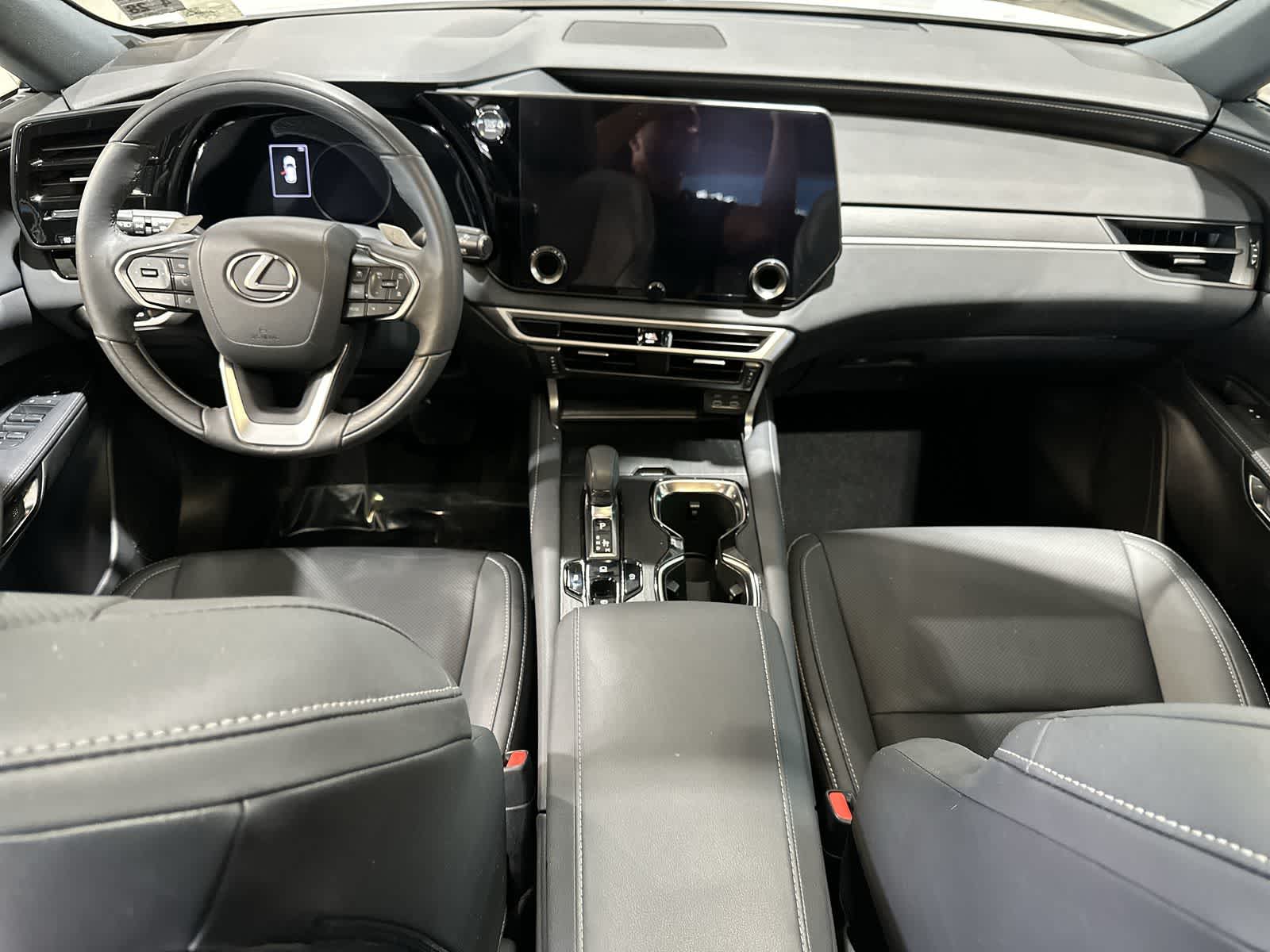Thumbnail: 2023 Lexus RX - 22