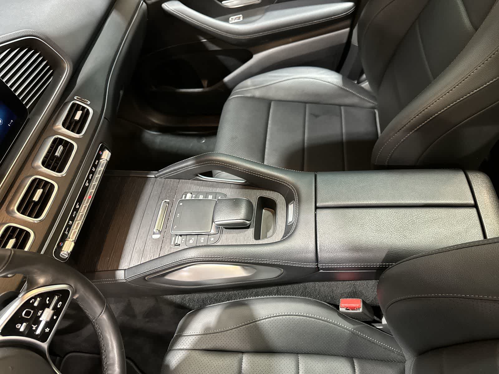 Thumbnail: 2022 Mercedes-Benz GLE - 28