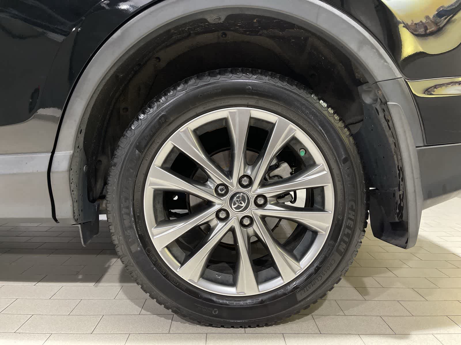 Thumbnail: 2016 Toyota RAV4 - 20