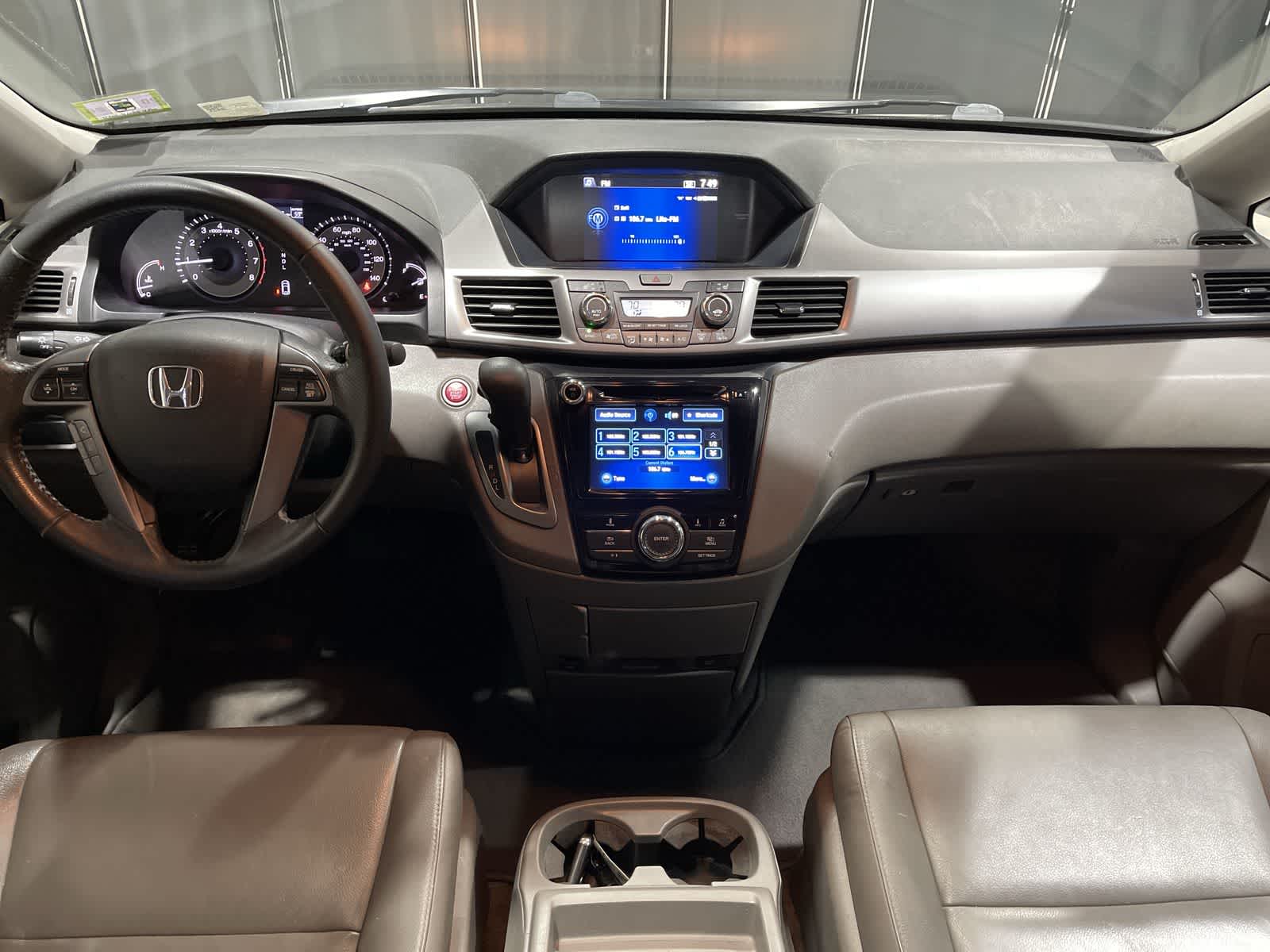 Thumbnail: 2015 Honda Odyssey - 22