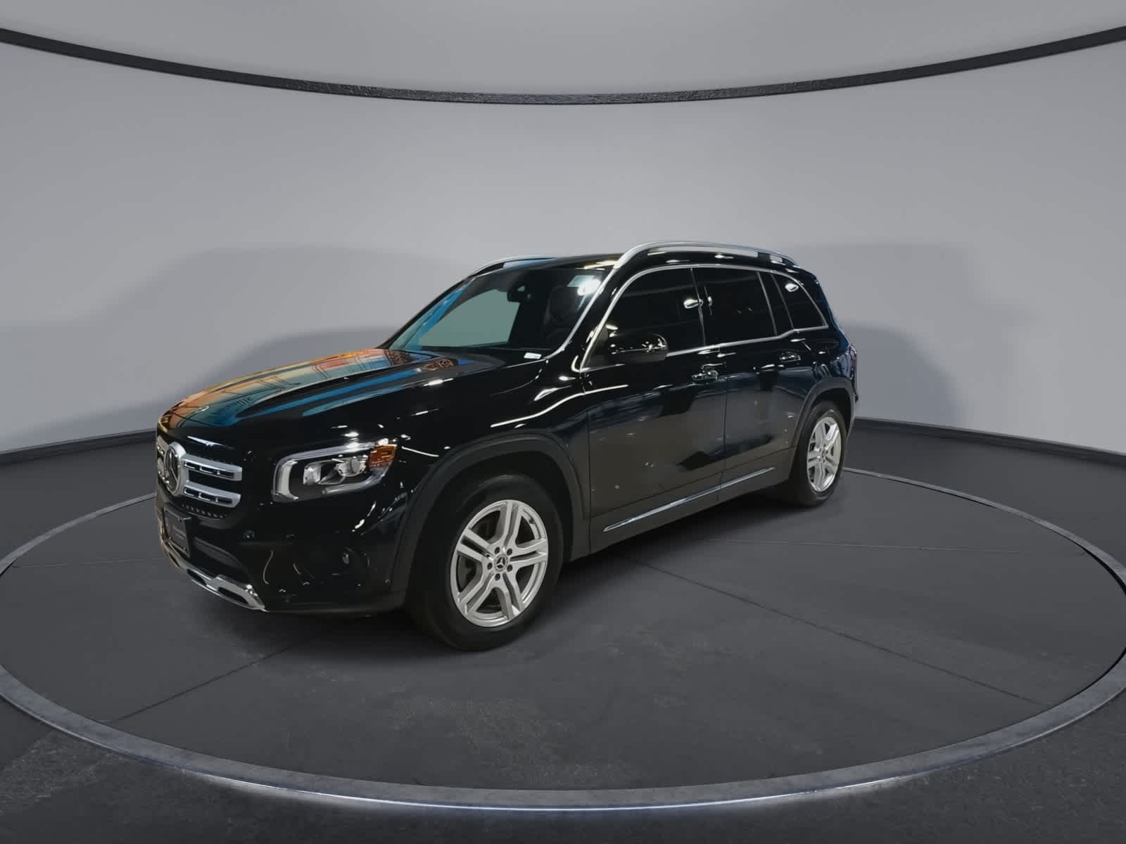Thumbnail: 2021 Mercedes-Benz GLB - 5