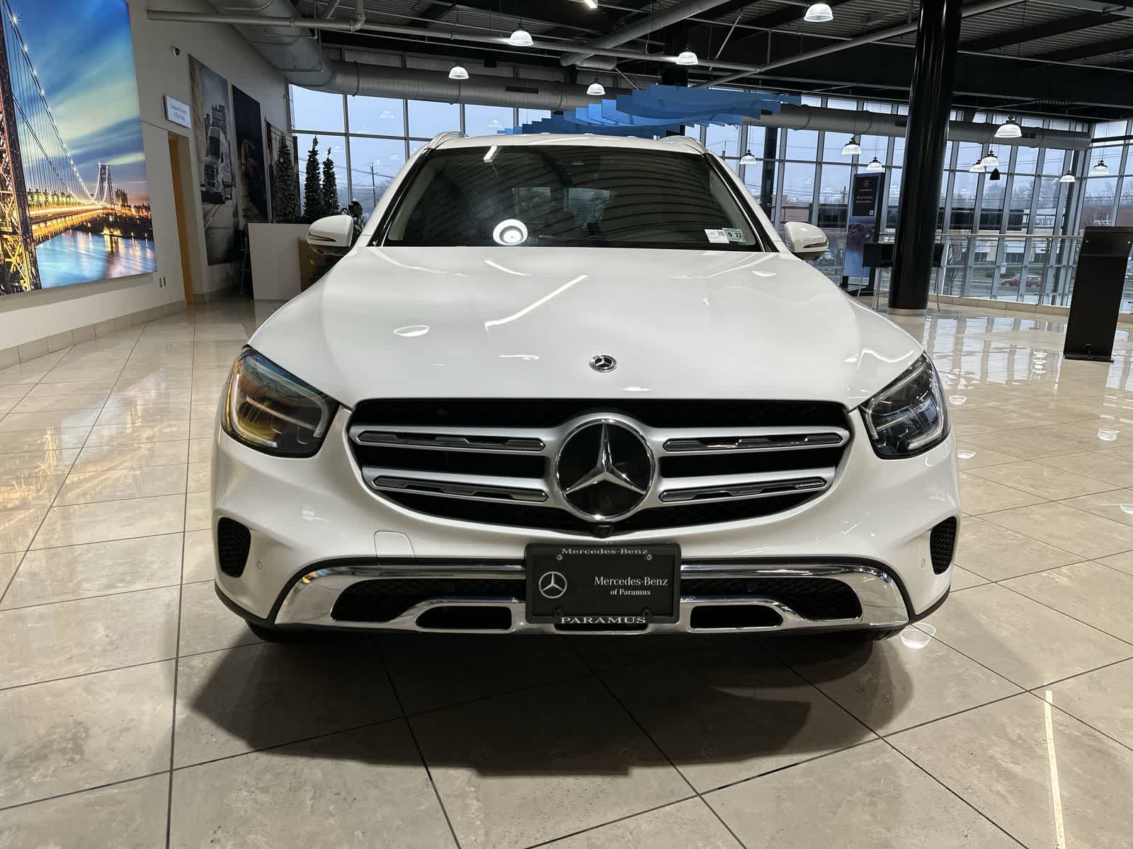 Thumbnail: 2022 Mercedes-Benz GLC - 18