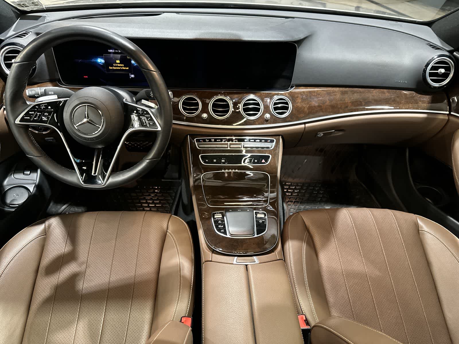 Thumbnail: 2022 Mercedes-Benz E-Class - 22