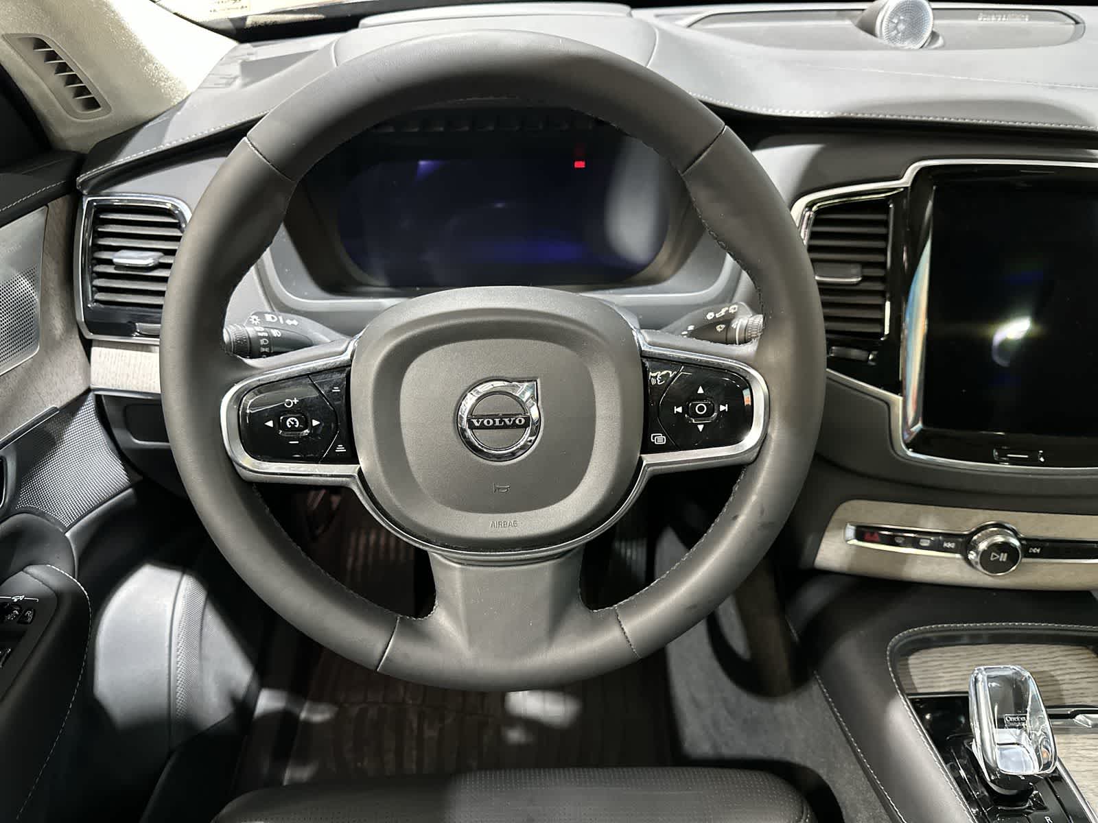 Thumbnail: 2024 Volvo XC90 - 26