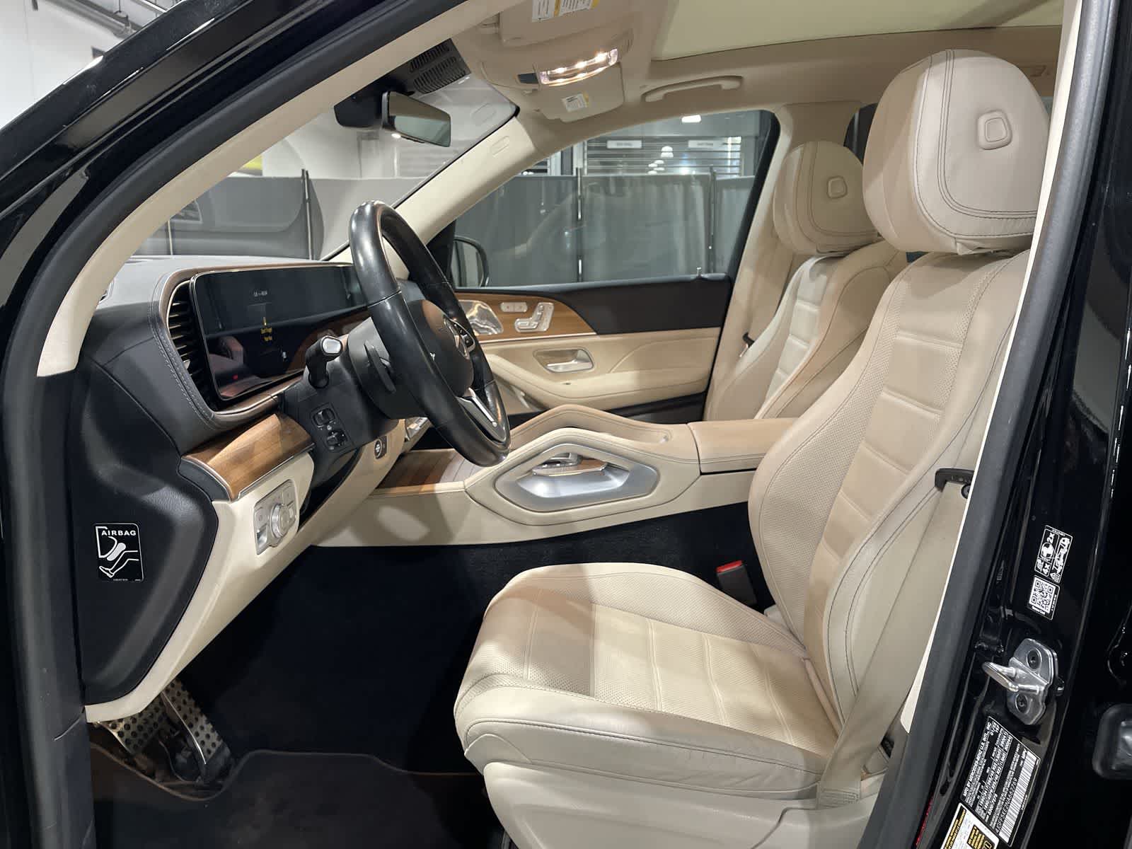 Thumbnail: 2022 Mercedes-Benz GLS - 14