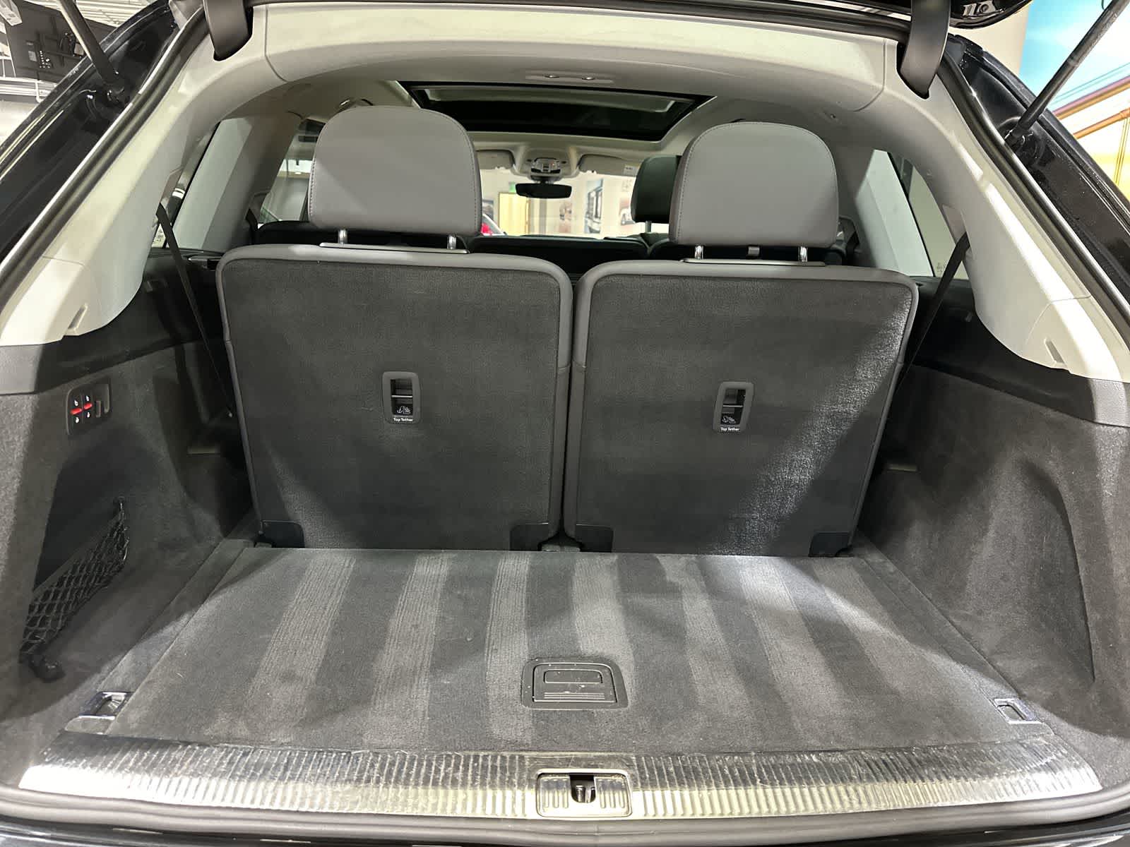 Thumbnail: 2022 Audi Q7 - 31