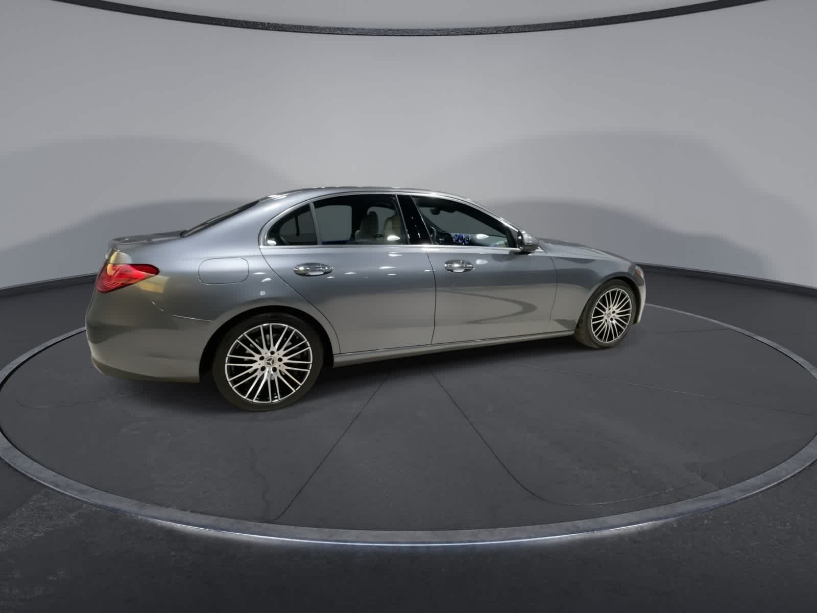 Thumbnail: 2022 Mercedes-Benz C-Class - 12