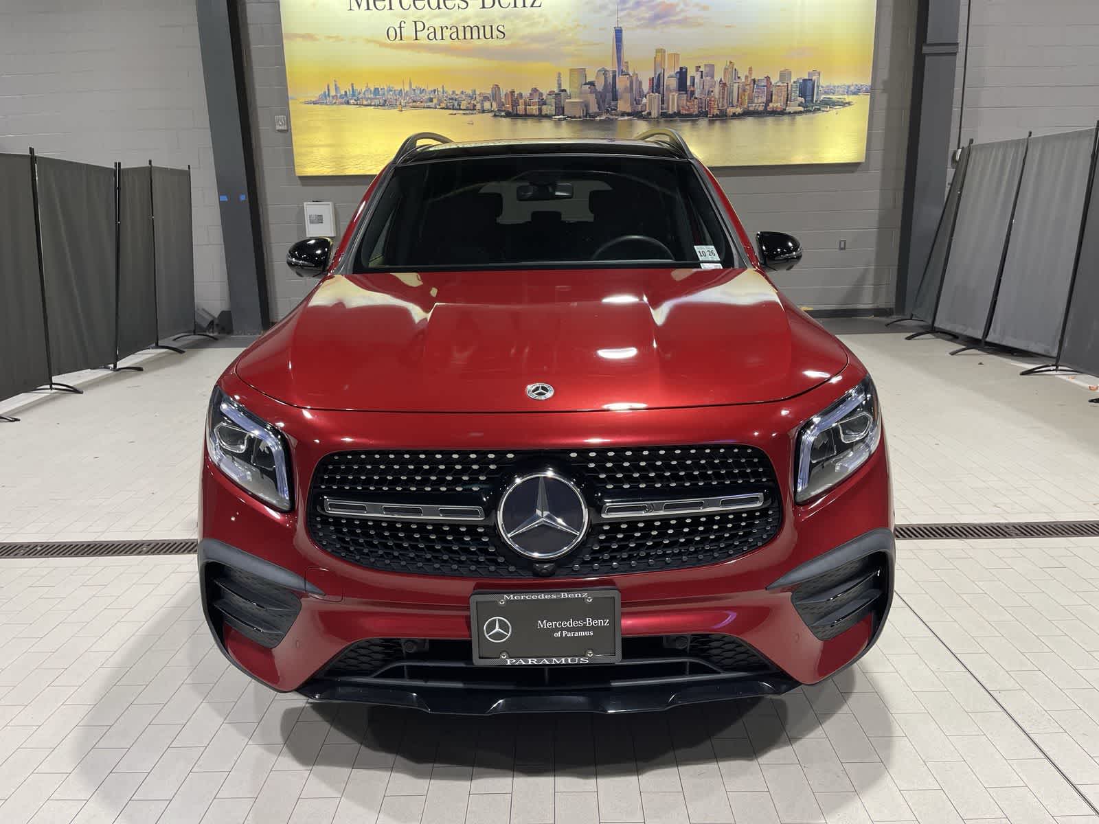 Thumbnail: 2021 Mercedes-Benz GLB - 18
