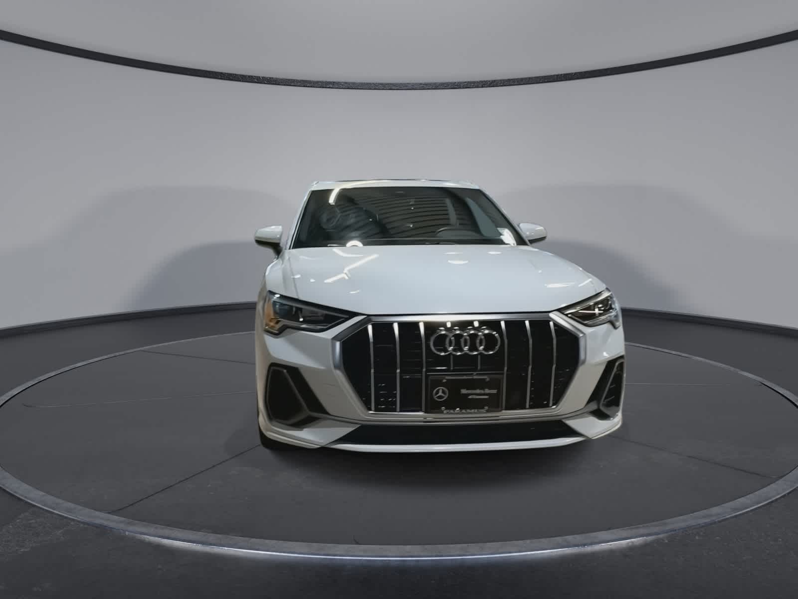 Thumbnail: 2022 Audi Q3 - 3