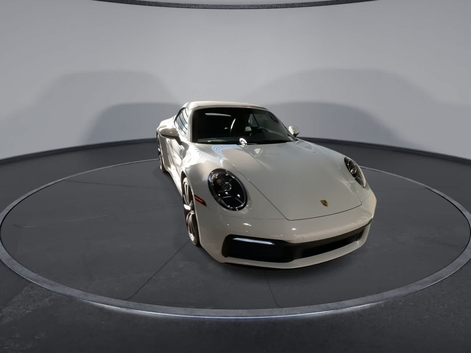 Thumbnail: 2020 Porsche 911 - 3