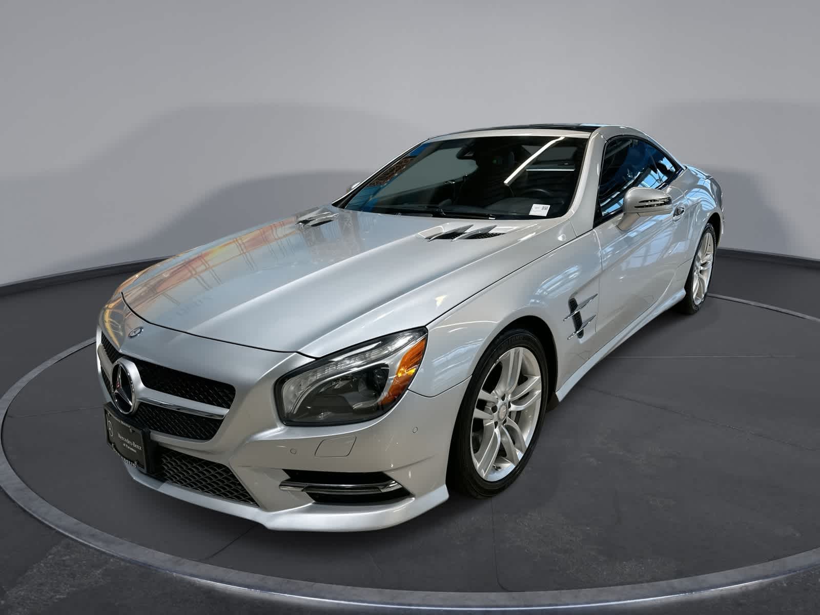 2014 Mercedes-Benz SL-Class SL 550 -
                  Paramus, NJ