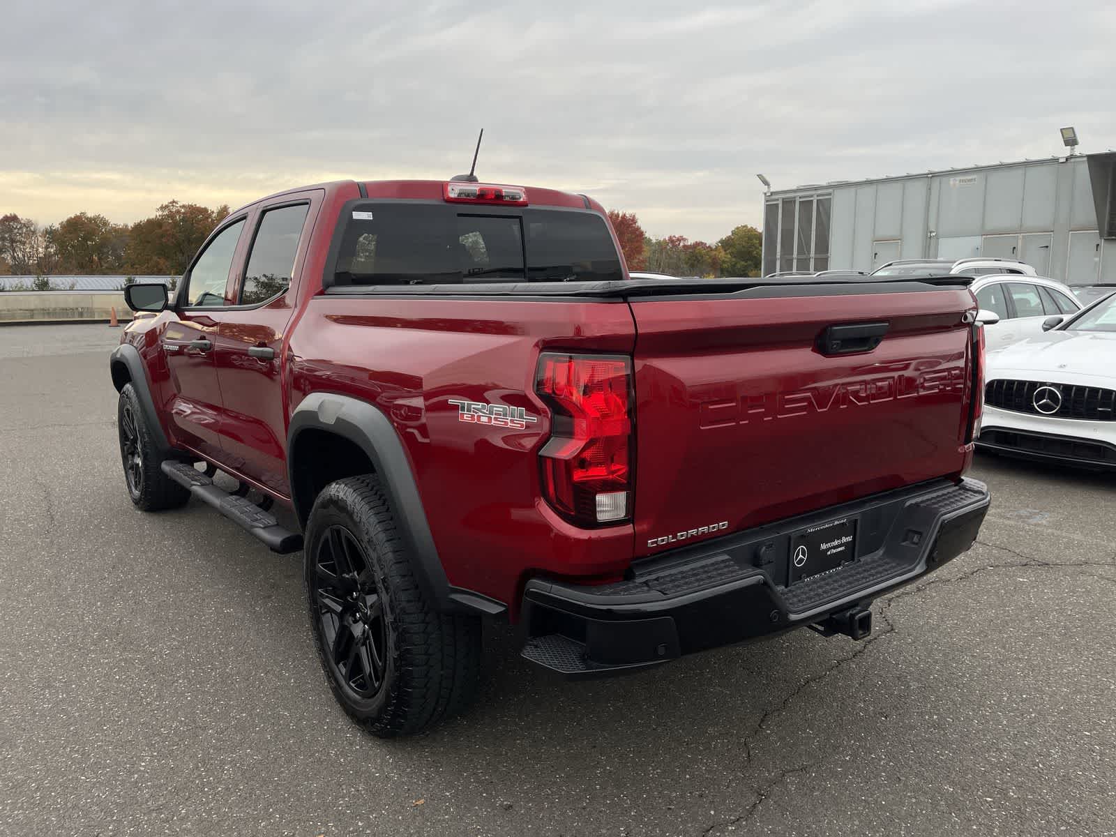 Thumbnail: 2023 Chevrolet Colorado - 16