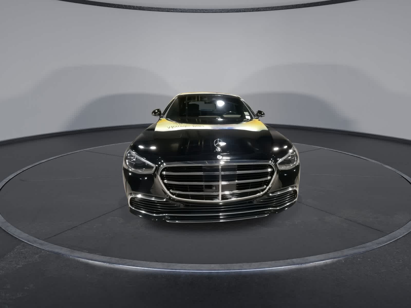 2023 Mercedes Benz S 580 4MATIC photo 4
