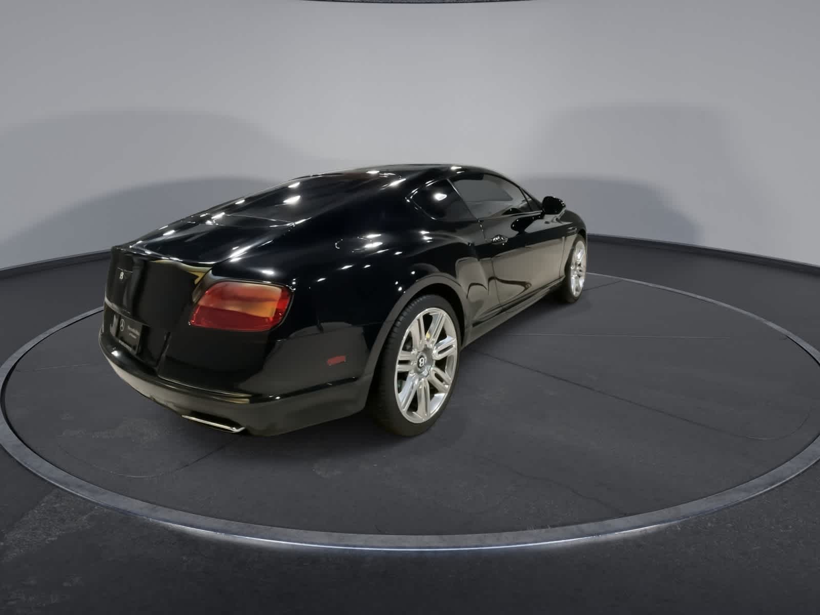 Thumbnail: 2016 Bentley Continental - 11