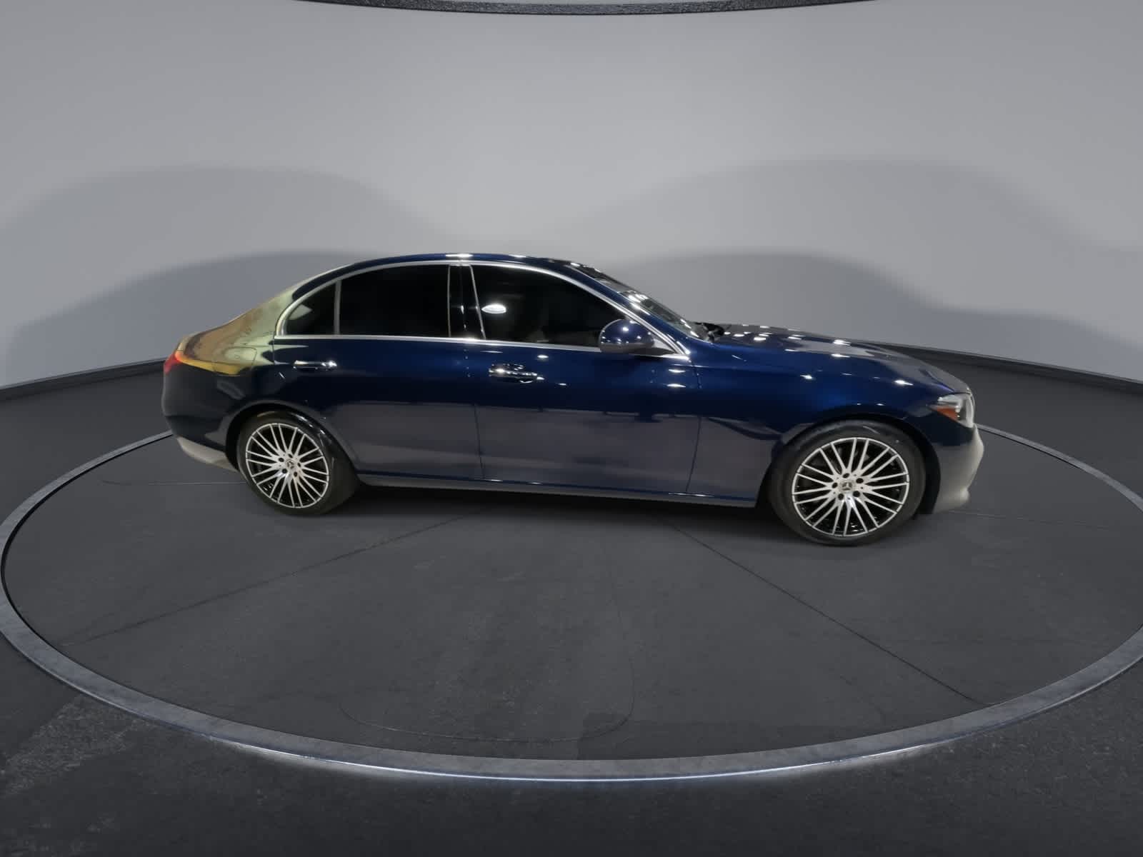 Thumbnail: 2023 Mercedes-Benz C-Class - 13