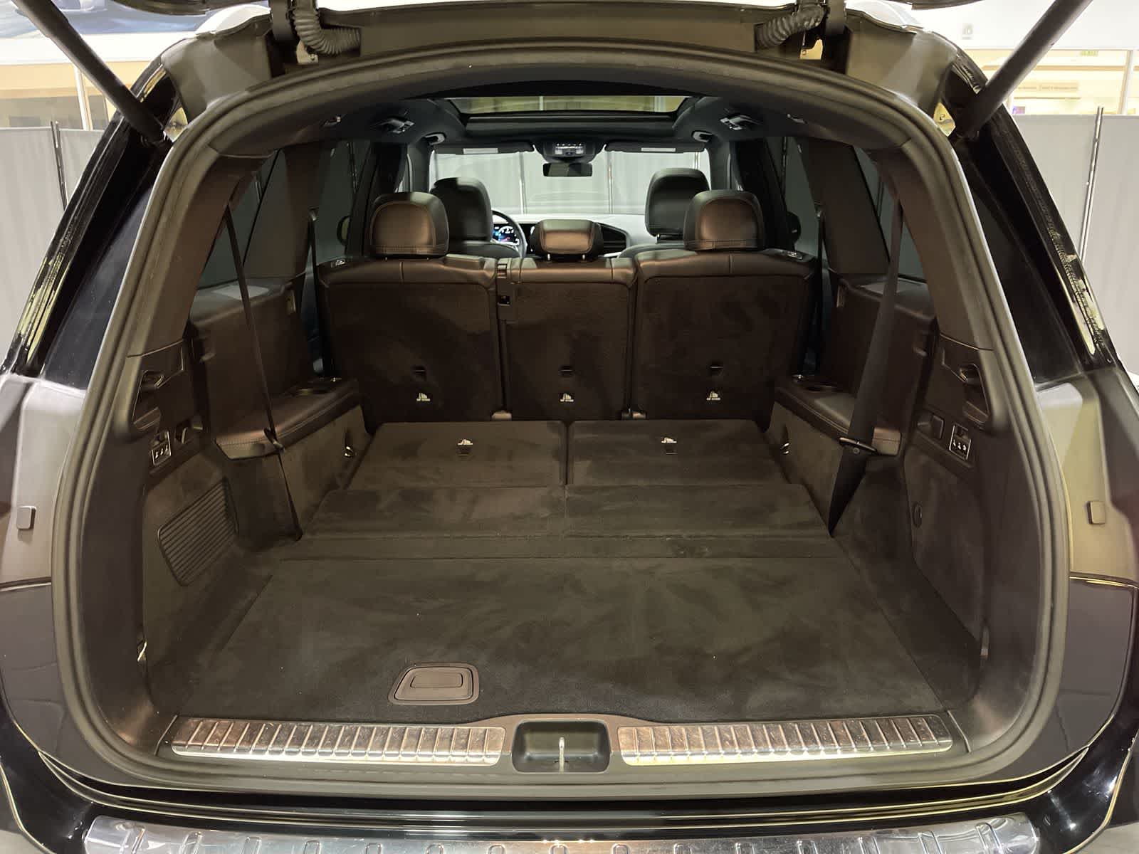 Thumbnail: 2022 Mercedes-Benz GLS - 31