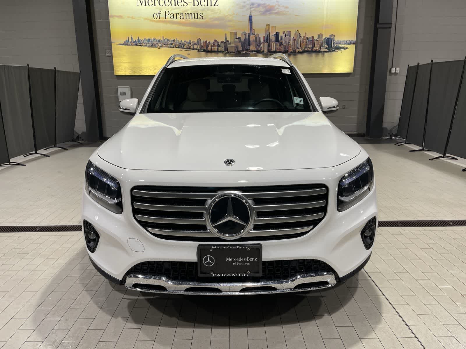 Thumbnail: 2025 Mercedes-Benz GLB - 18