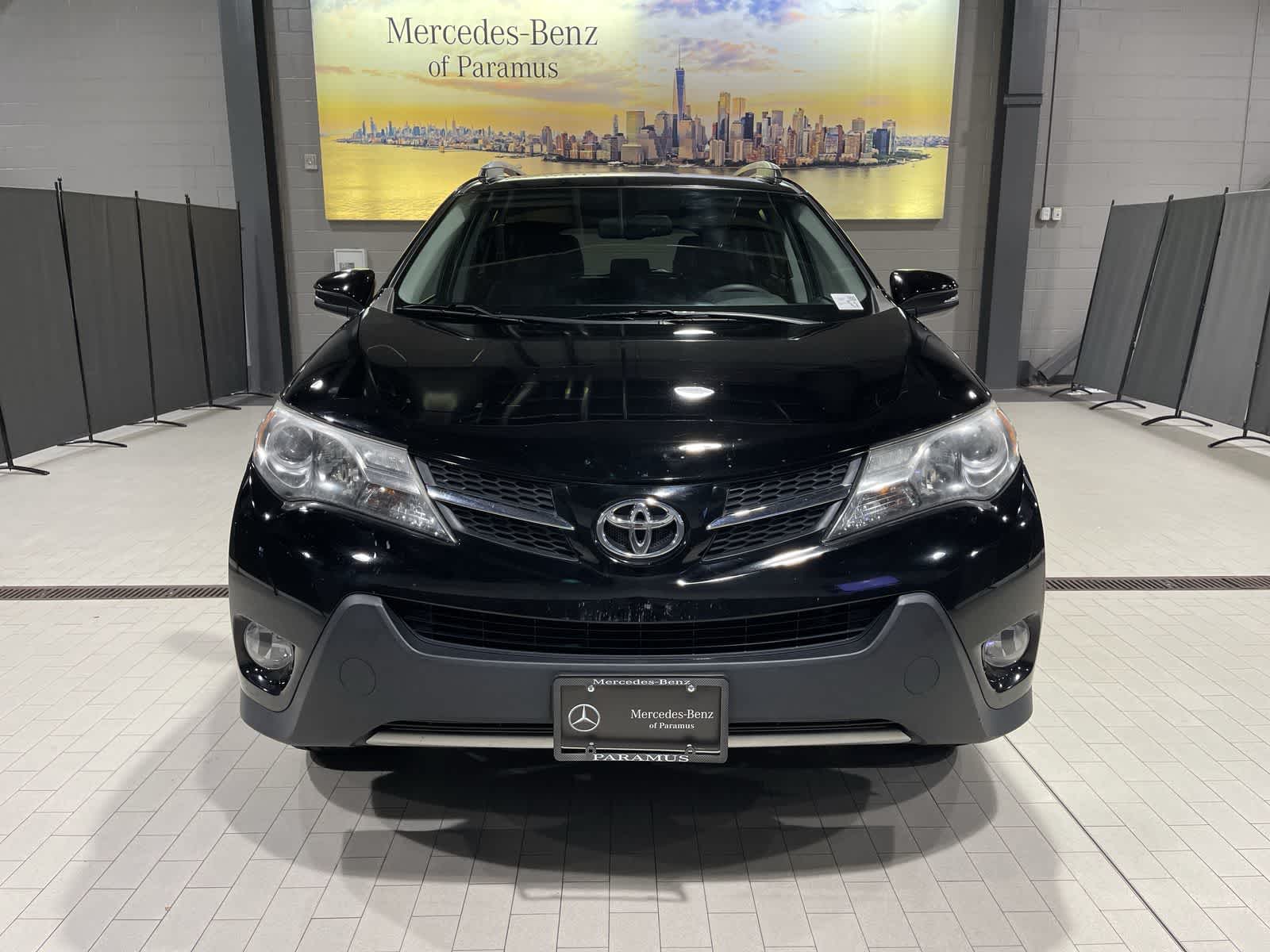 Thumbnail: 2015 Toyota RAV4 - 18
