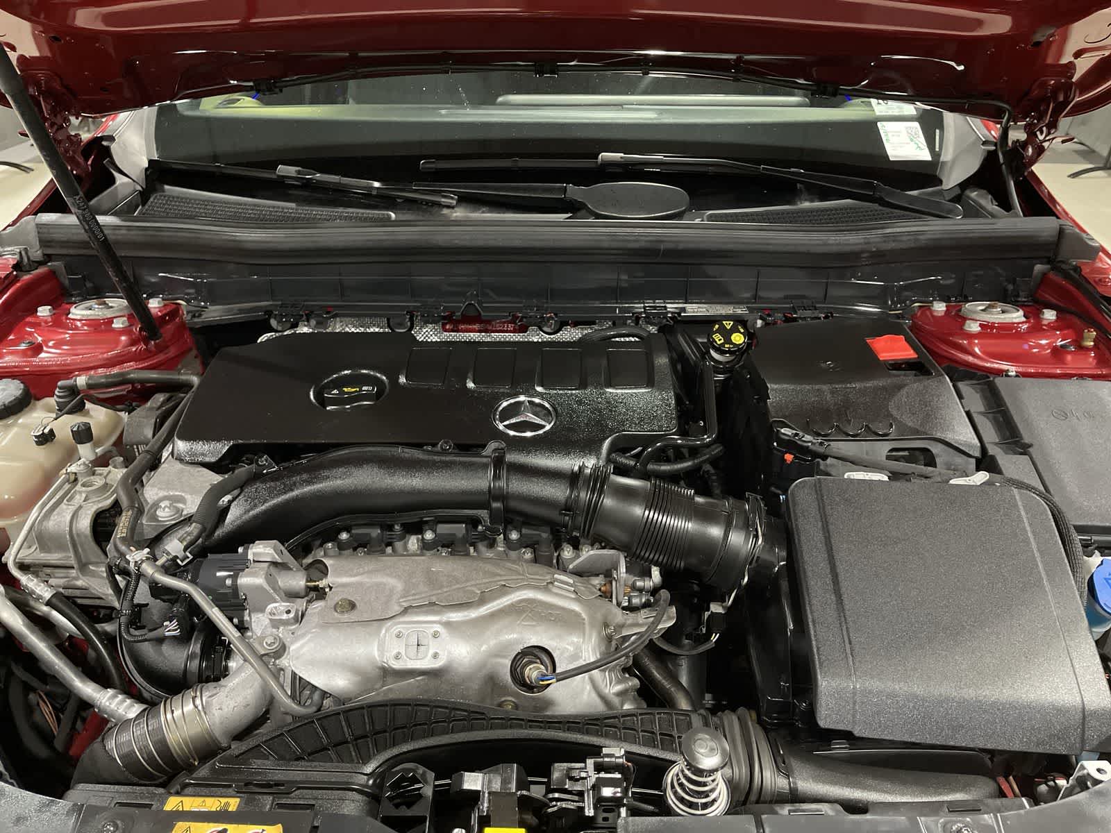 Thumbnail: 2021 Mercedes-Benz GLB - 21