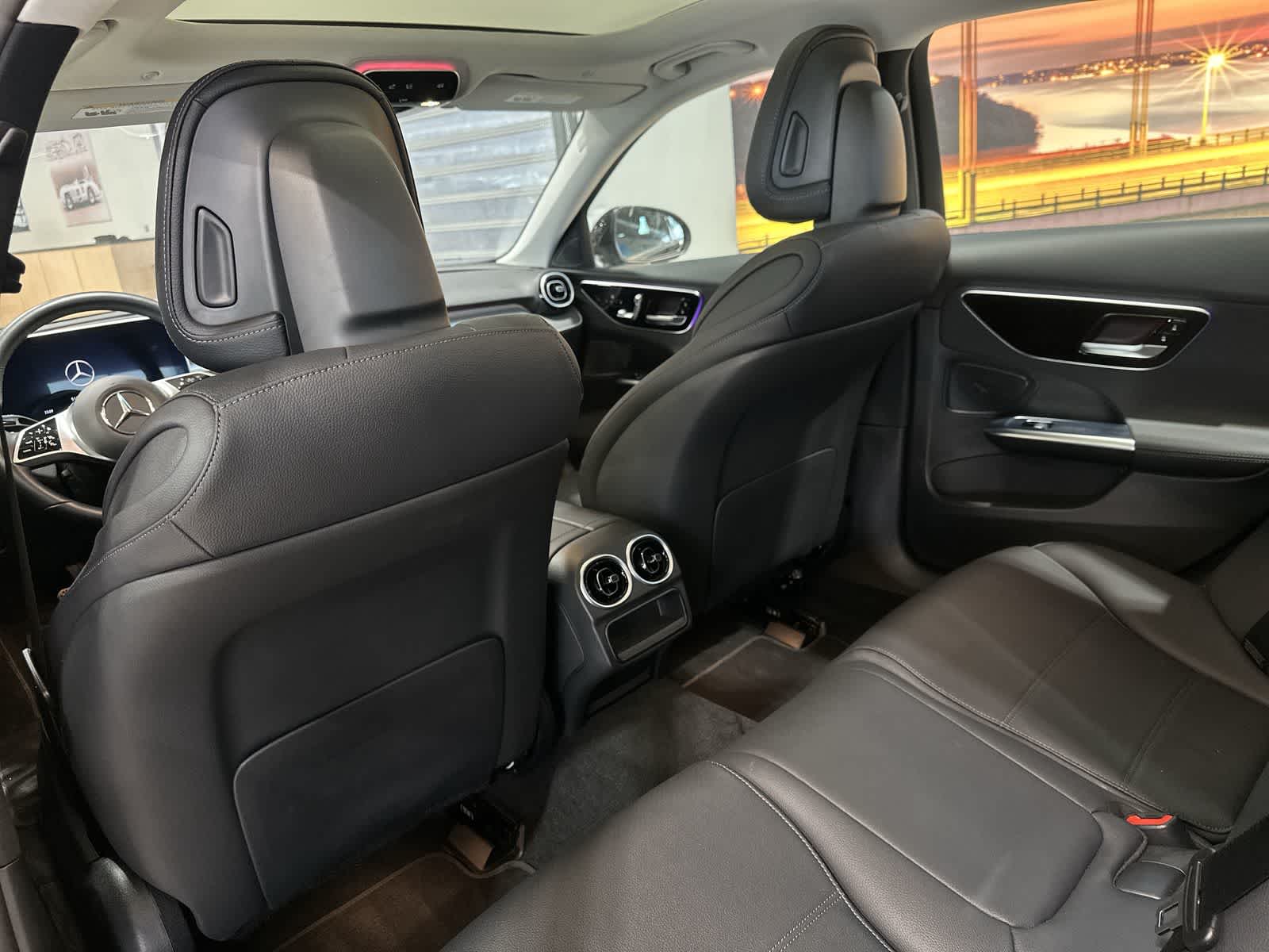 Thumbnail: 2025 Mercedes-Benz C-Class - 24