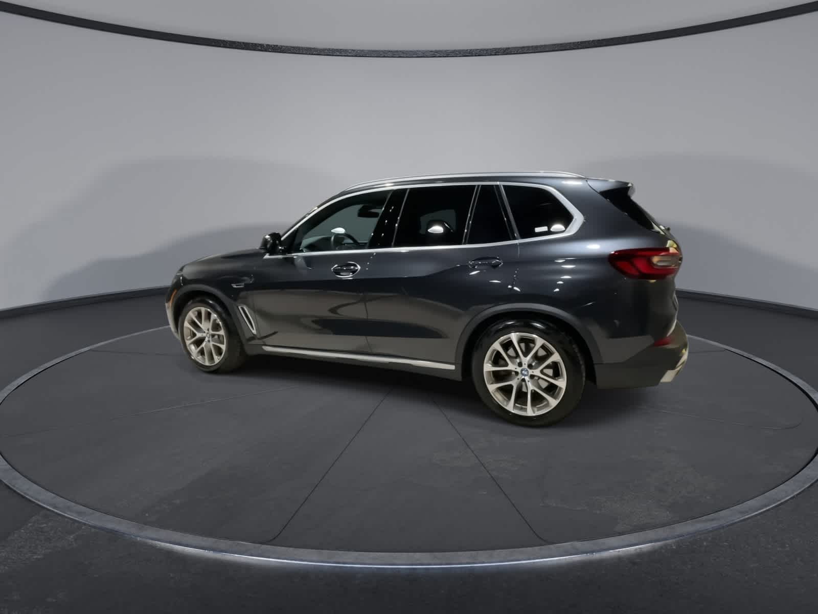 Thumbnail: 2022 BMW X5 - 8