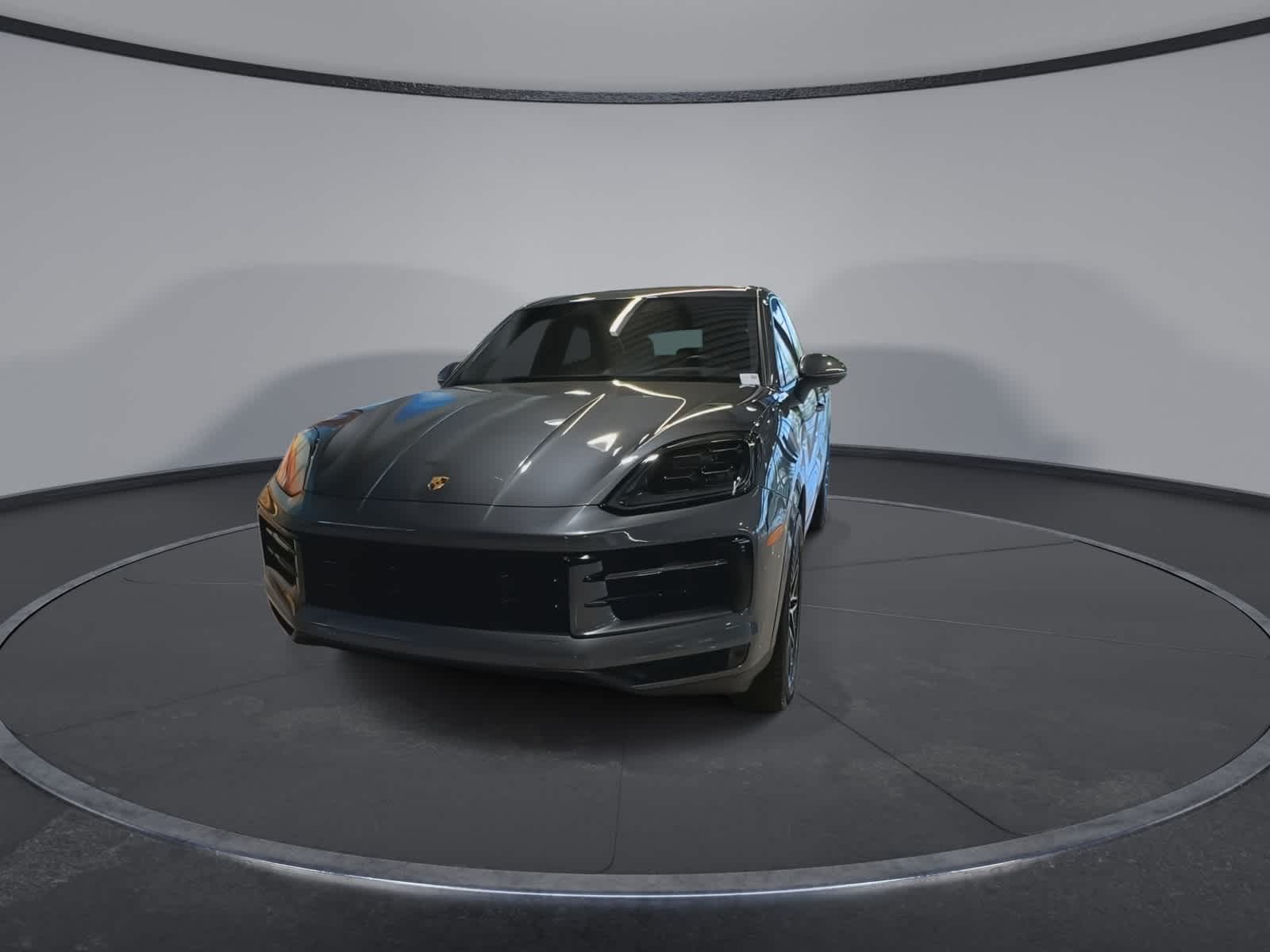 Thumbnail: 2024 Porsche Cayenne - 4