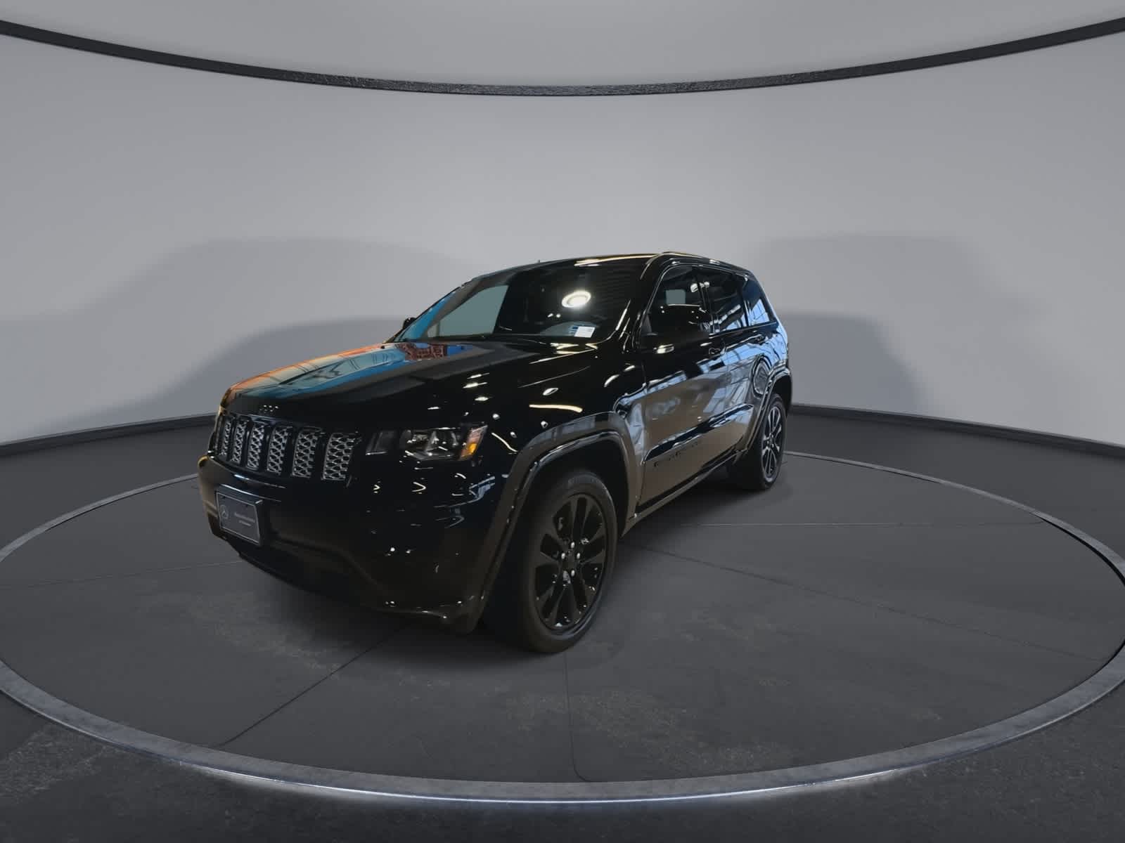 Thumbnail: 2020 Jeep Grand Cherokee - 5