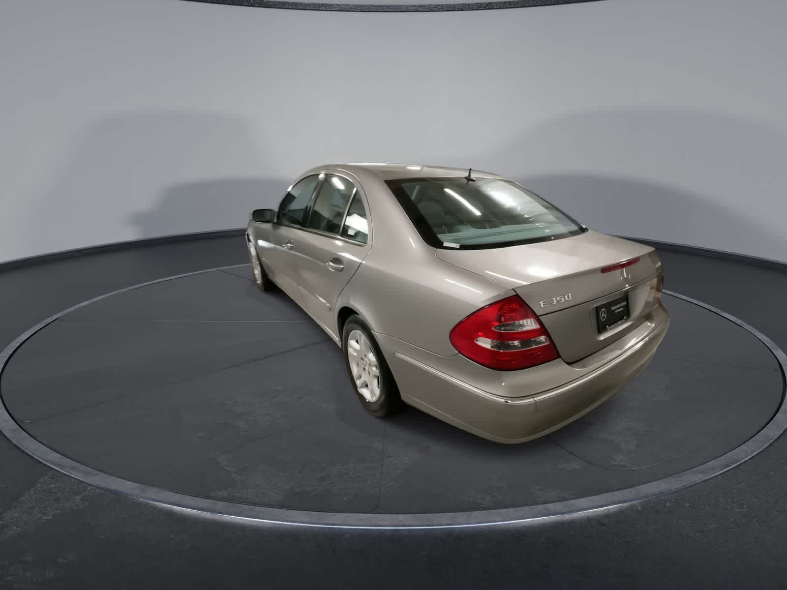 Thumbnail: 2006 Mercedes-Benz E-Class - 9