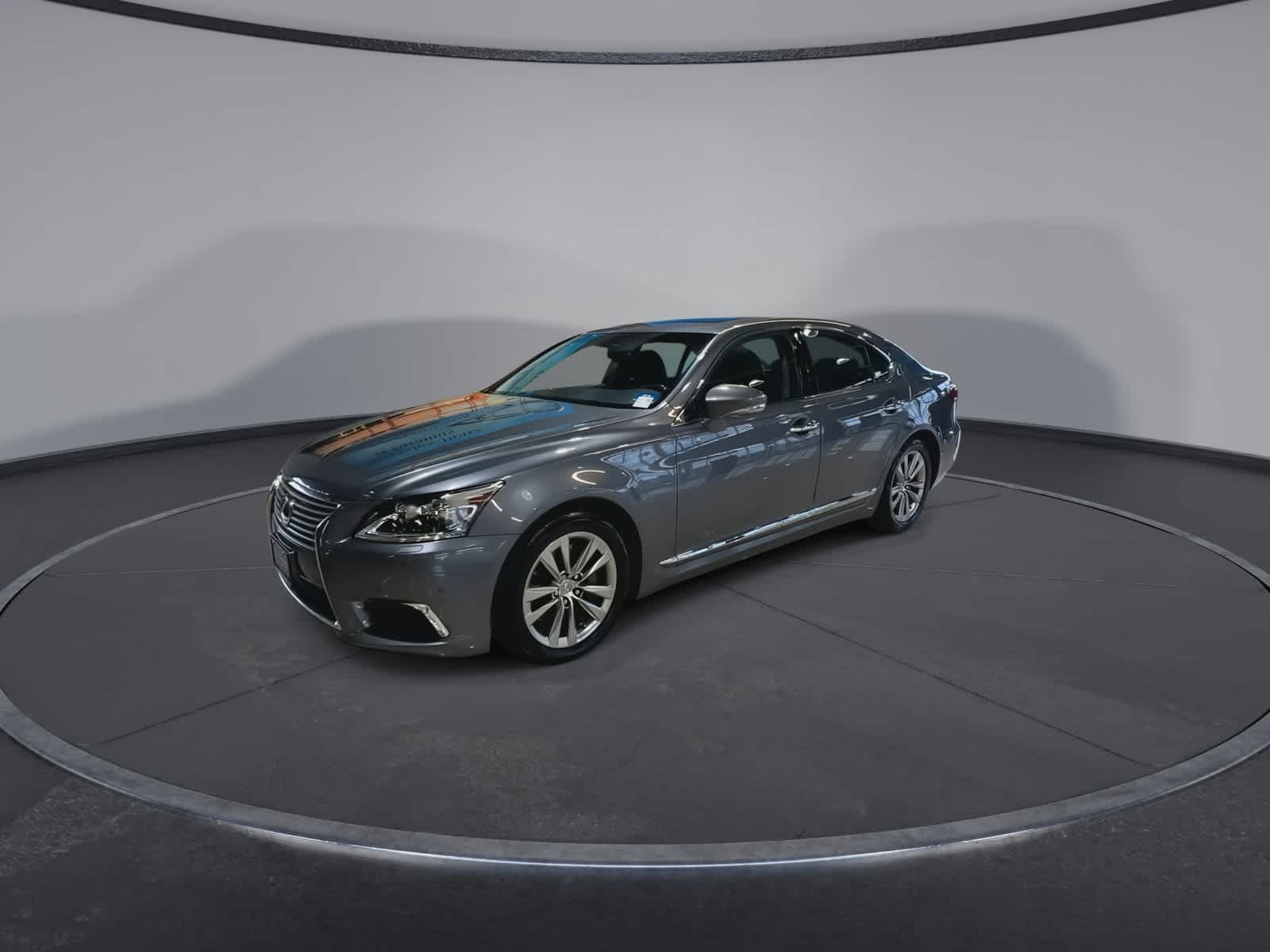 Thumbnail: 2016 Lexus LS - 5