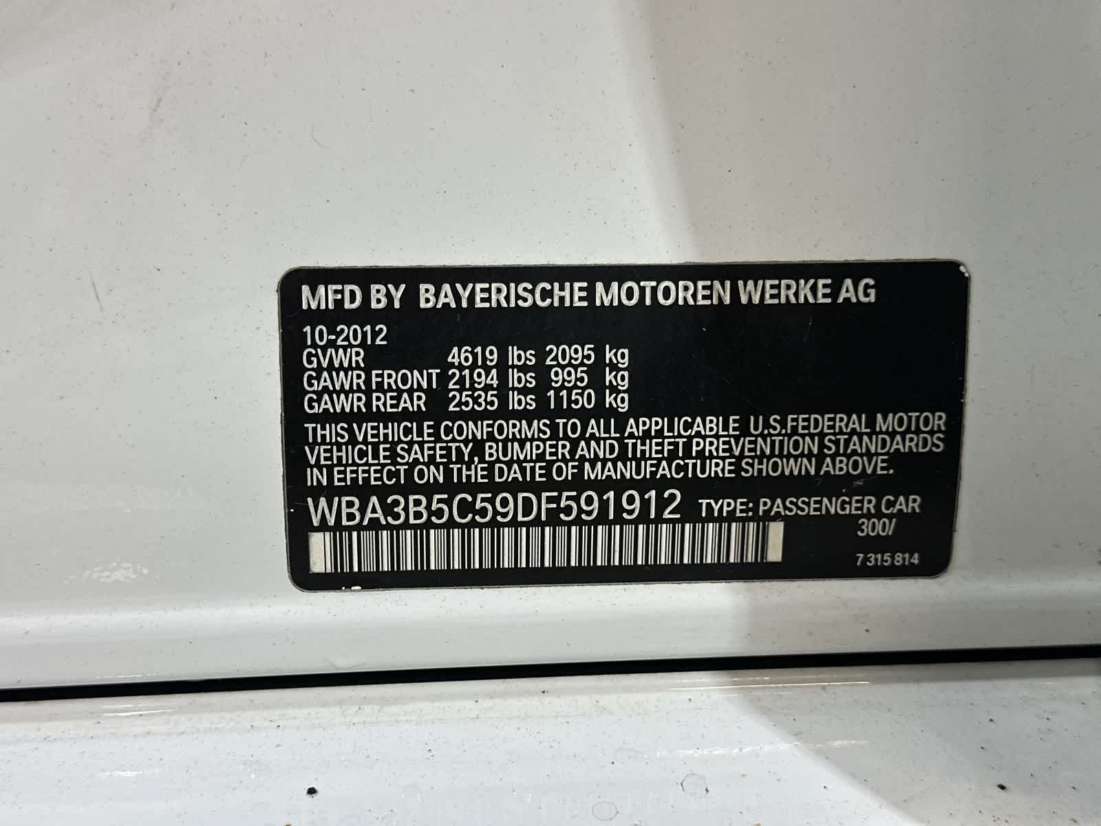 Thumbnail: 2013 BMW 3 Series - 33