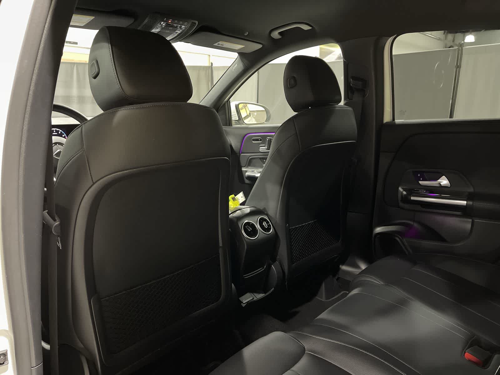 Thumbnail: 2023 Mercedes-Benz GLA - 24