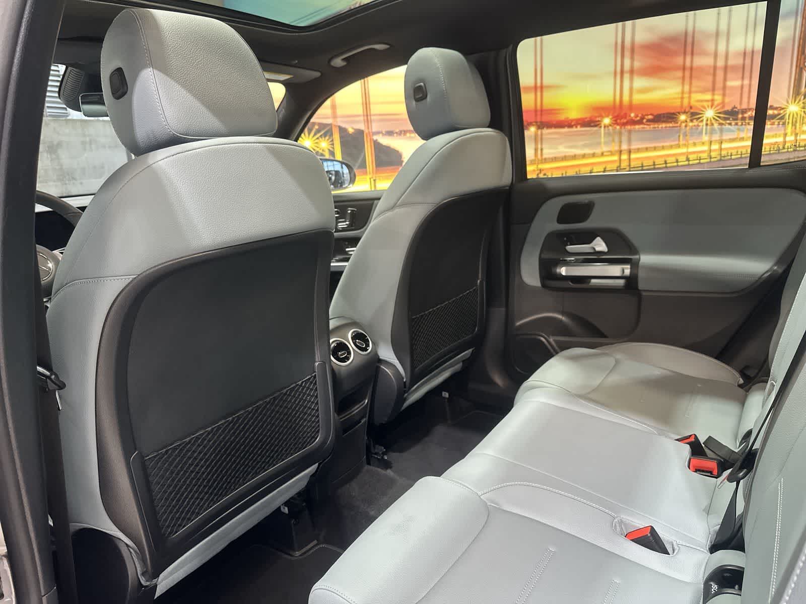 Thumbnail: 2026 Mercedes-Benz GLB - 24