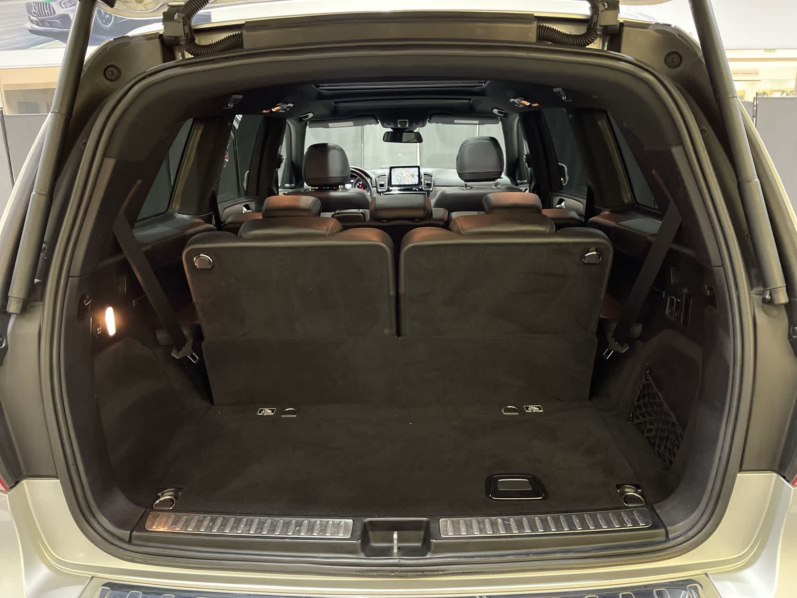 Thumbnail: 2017 Mercedes-Benz GLS - 31