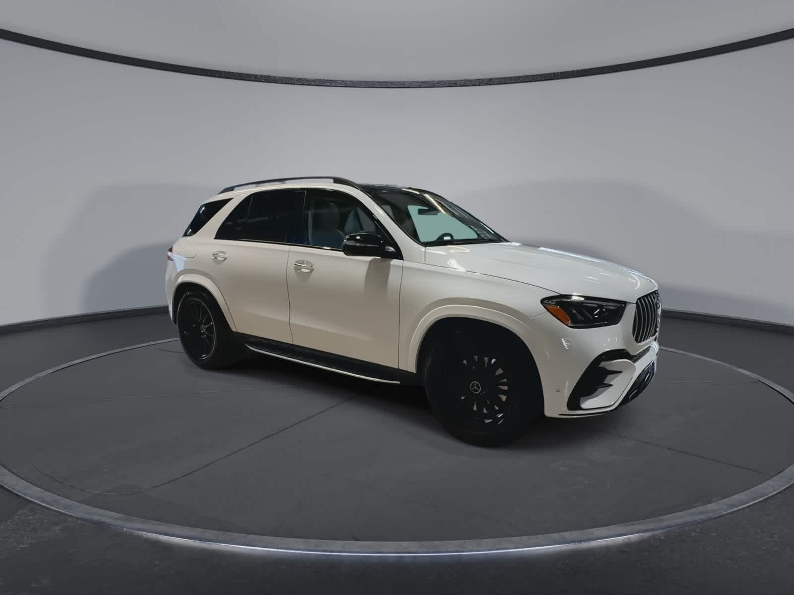 Thumbnail: 2024 Mercedes-Benz GLE - 2