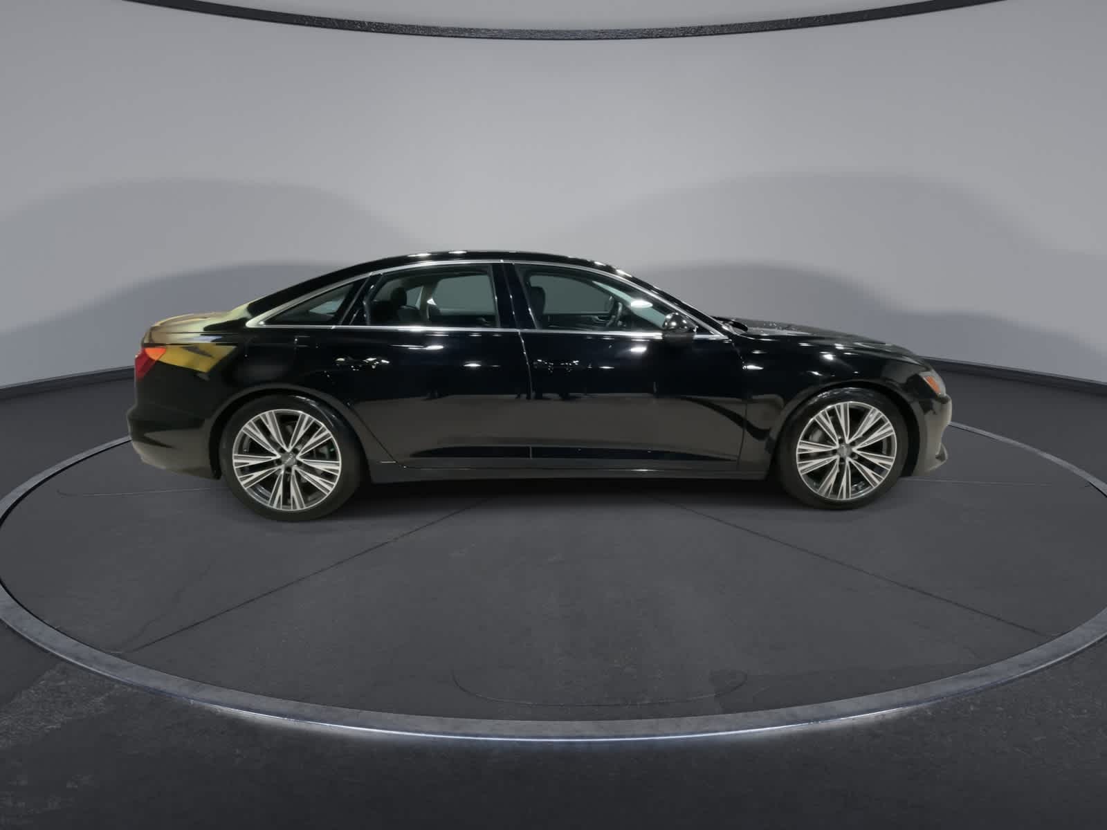 Thumbnail: 2019 Audi A6 - 13