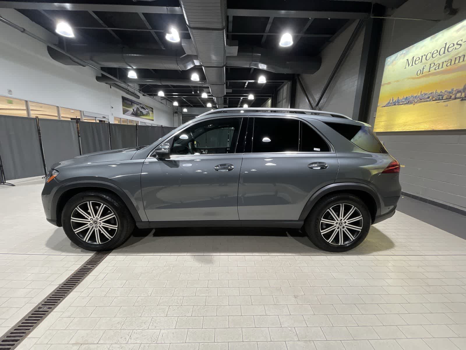 Thumbnail: 2025 Mercedes-Benz GLE - 15