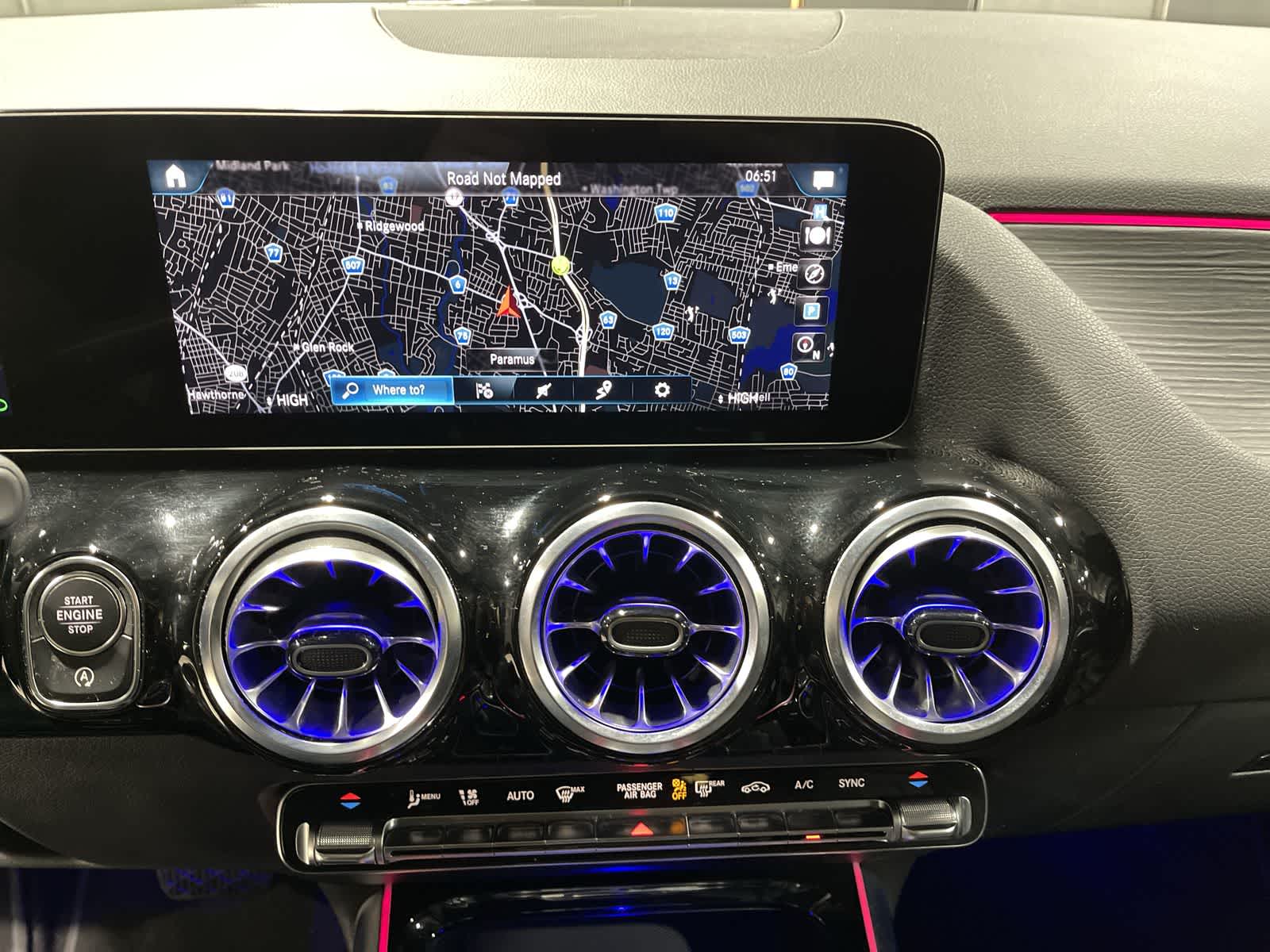 Thumbnail: 2023 Mercedes-Benz GLA - 28