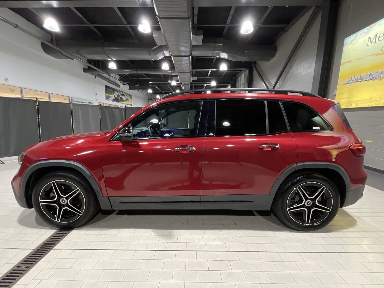 Thumbnail: 2021 Mercedes-Benz GLB - 15