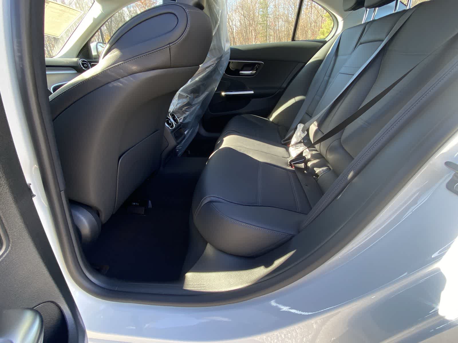 Thumbnail: 2025 Mercedes-Benz C-Class - 11