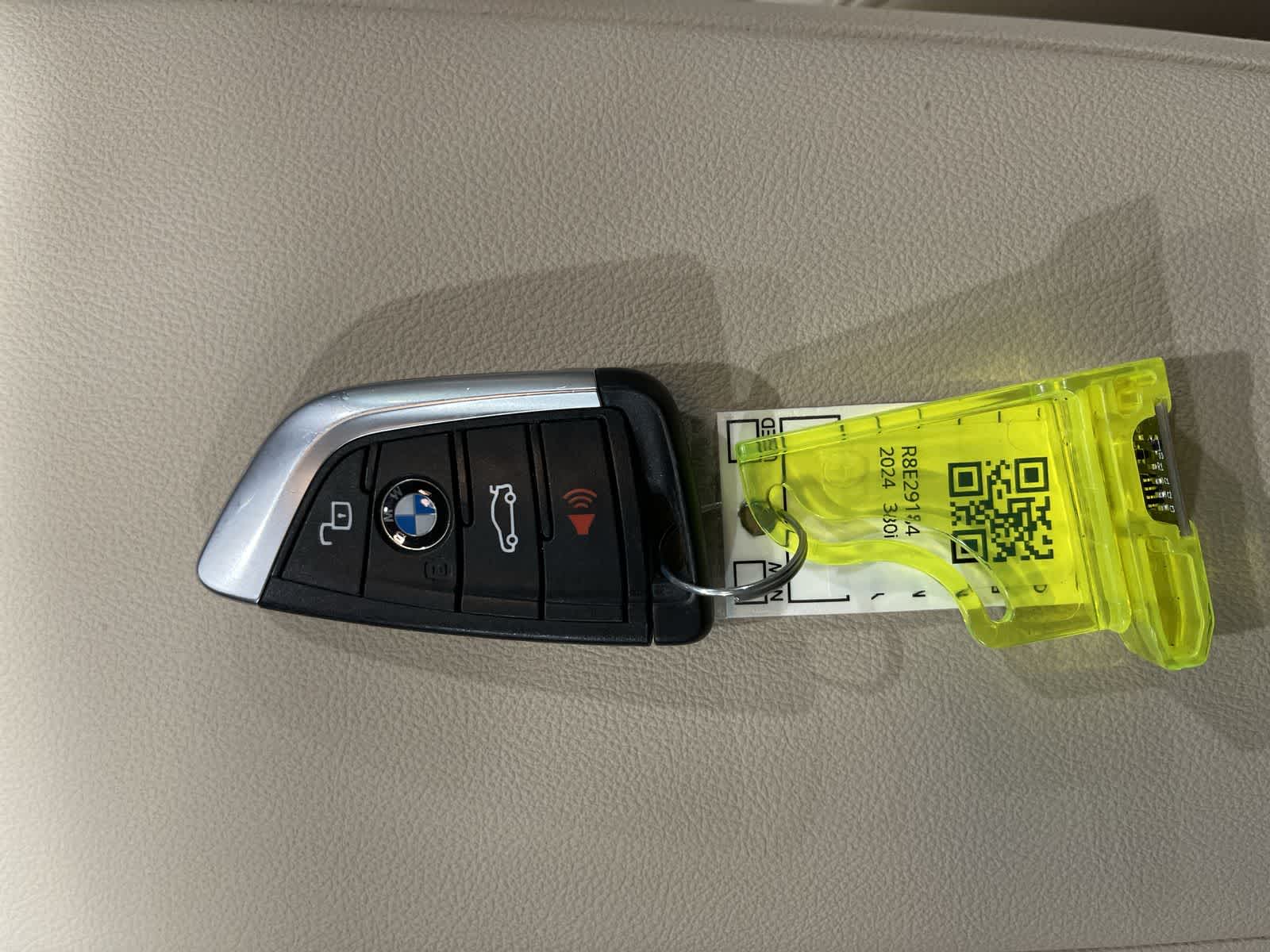 Thumbnail: 2024 BMW 3 Series - 32