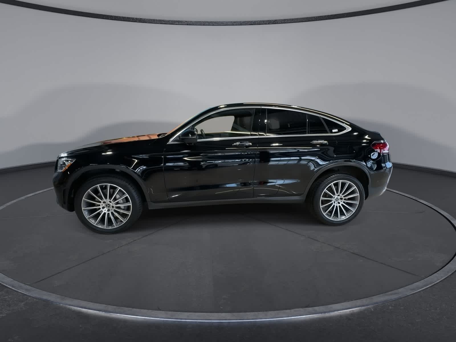 Thumbnail: 2023 Mercedes-Benz GLC - 6