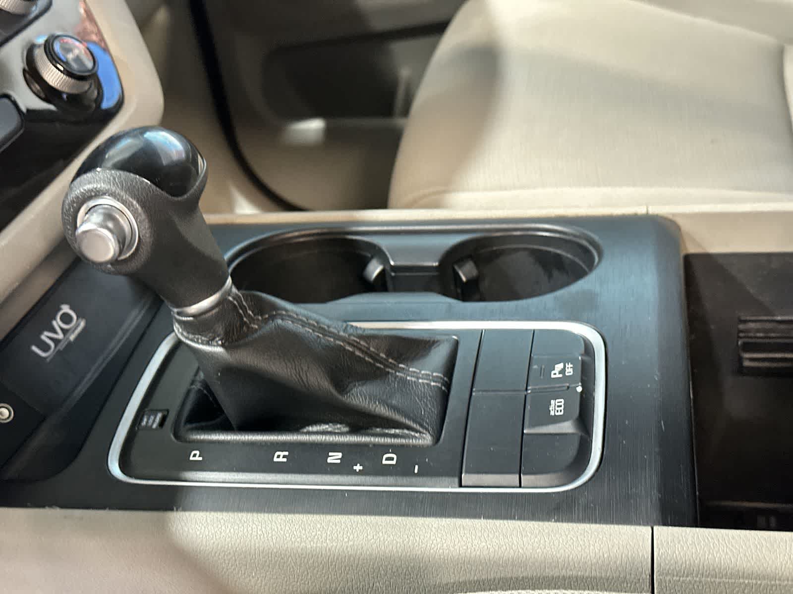 Thumbnail: 2015 Kia Sedona - 29